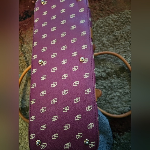 EUC VINTAGE Dooney & Bourke Satchel - Picture 3 of 7